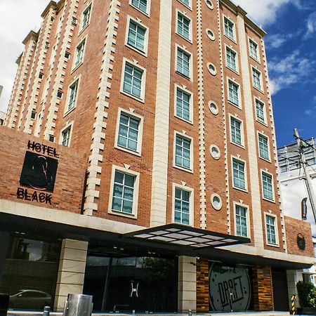 Hotel Black Usaquen Bogota Exterior photo